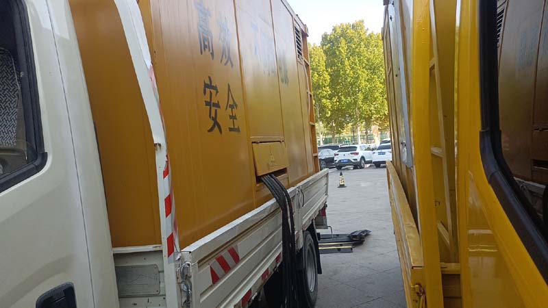 梨树如何判断柴油发电机组和UPS电源的切换时间是否符合要求？